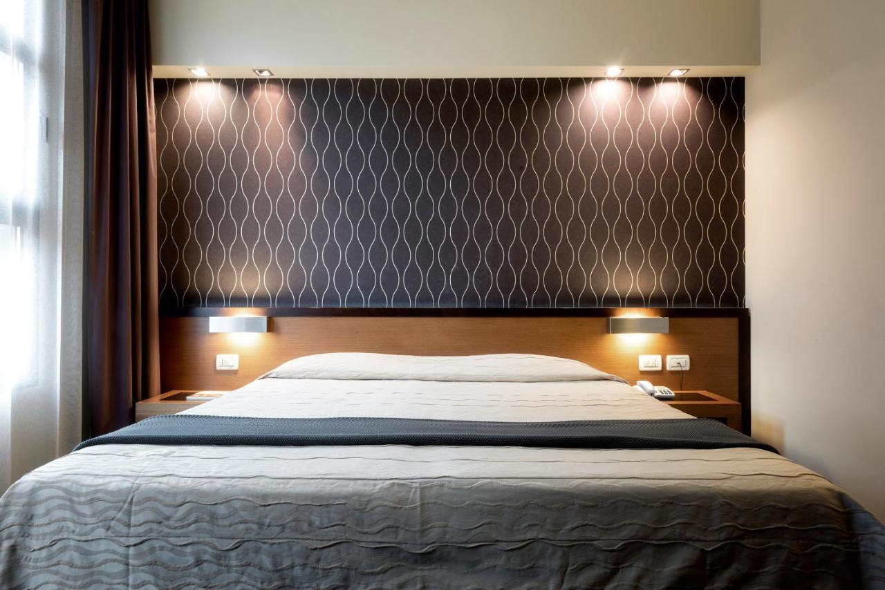 Hc3 Hotel Bolonia Zewnętrze zdjęcie