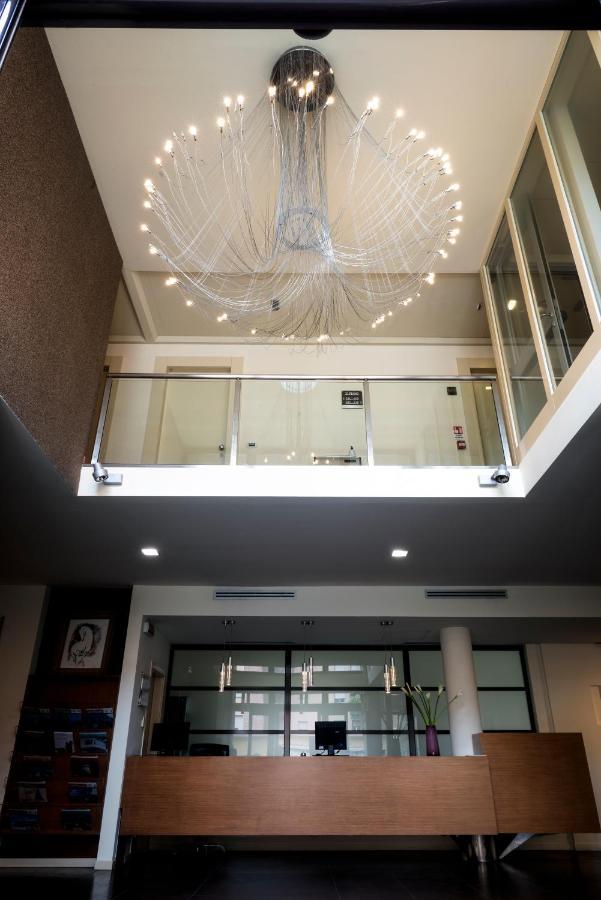 Hc3 Hotel Bolonia Zewnętrze zdjęcie