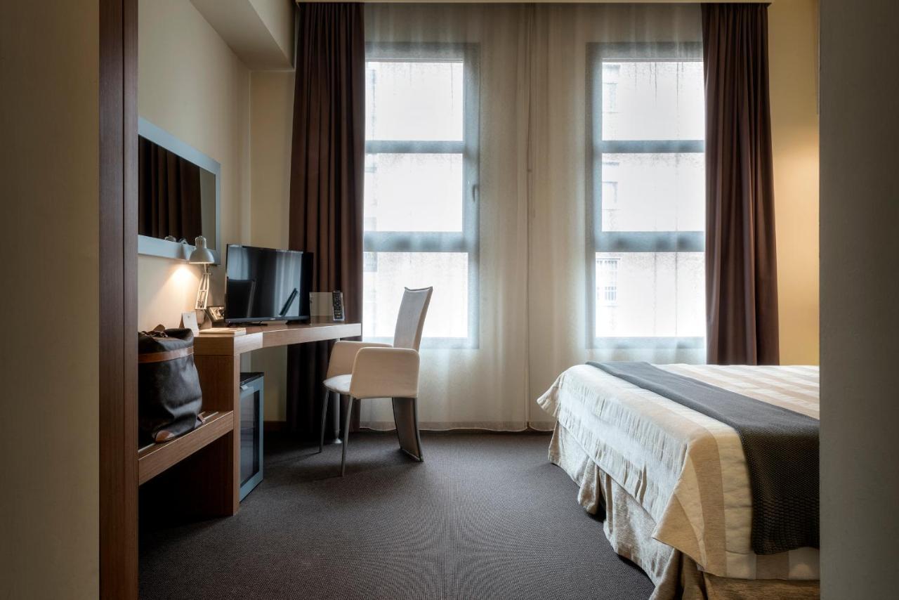 Hc3 Hotel Bolonia Zewnętrze zdjęcie